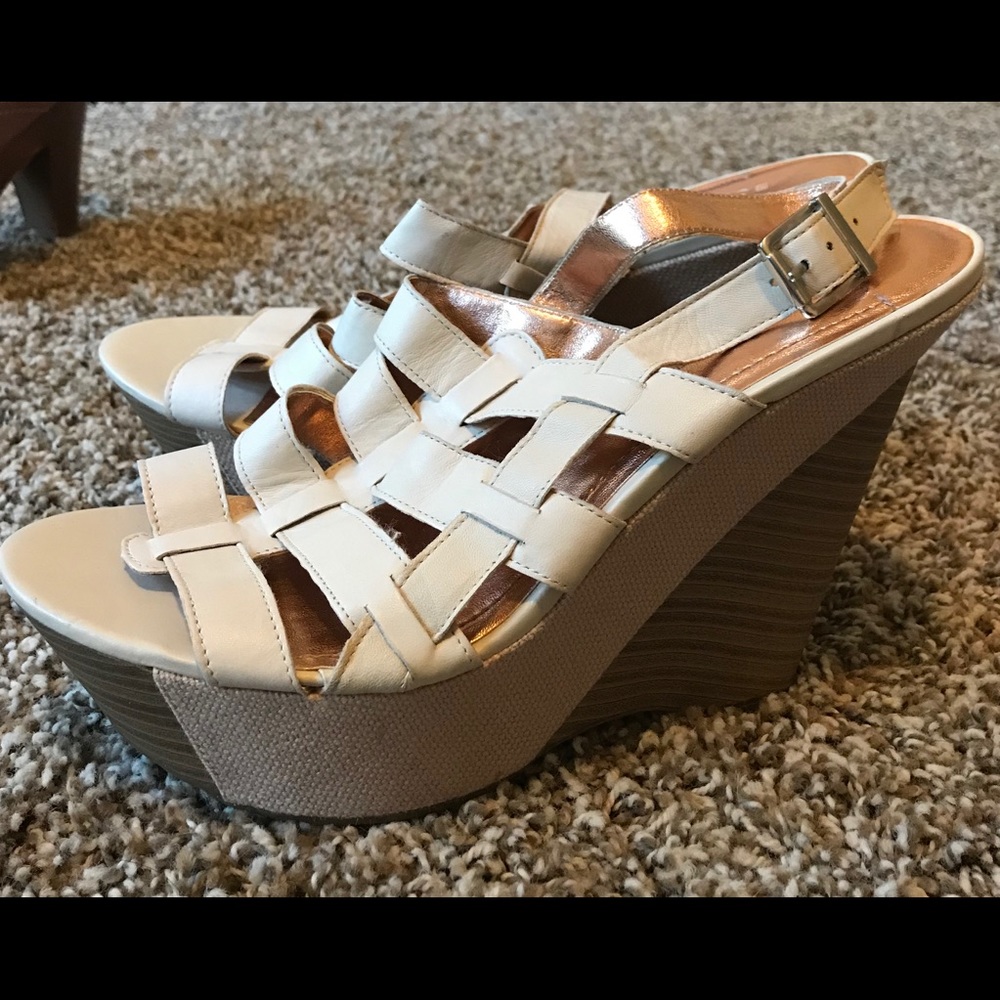 BCBG Cream Summer Wedge Sandals
